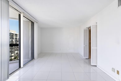 Jefferson Tower unit 1703, West Palm Beach, FL 33401 - photo 6