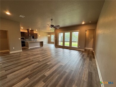 113 Savage Cir, Copperas Cove, TX 76522 - photo 6