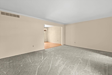 07-5561 Cromwell Ct