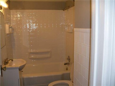 Full Bath.