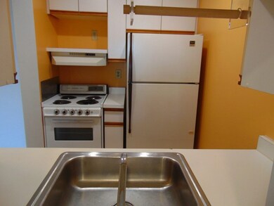 Edgewater Place Condominiums unit 821, Quincy, MA 02171 - photo 7