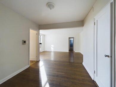 Netherland Gardens Cooperative unit 6B, Bronx, NY 10471 - photo 5