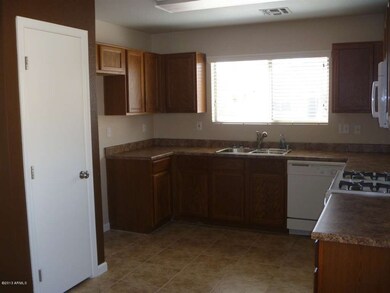 Kitchen1