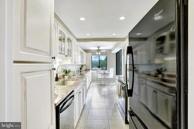 Treebrooke unit 205, Oakton, VA 22124 - photo 5