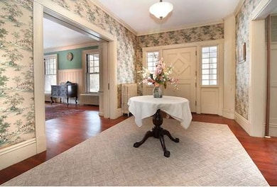 81 Hunting Ln, Sherborn, MA 01770 - photo 2