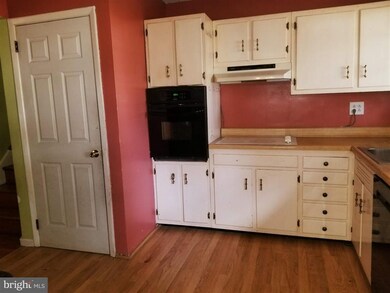 298 W Valley Forge Rd, King of Prussia, PA 19406 - photo 4