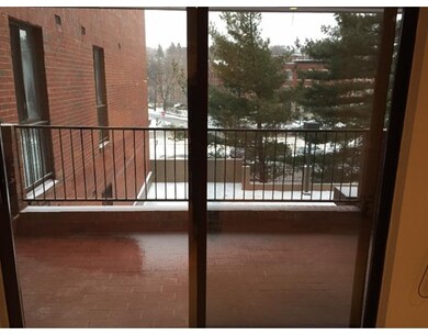 1850 Beacon St unit 301, Brookline, MA 02445 - photo 4