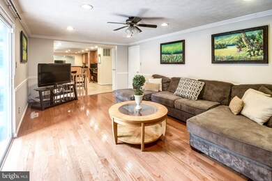 9410 Indigo Ct, Columbia, MD 21046 - photo 7