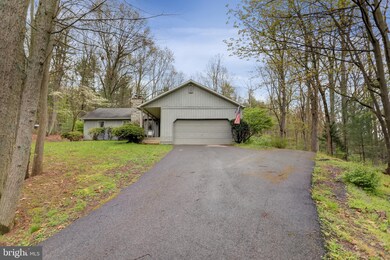 115 Forest View Dr, Shermans Dale, PA 17090 - photo 5