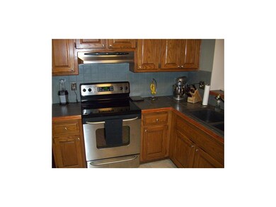 4809 Switzer St, Shawnee, KS 66203 - photo 4