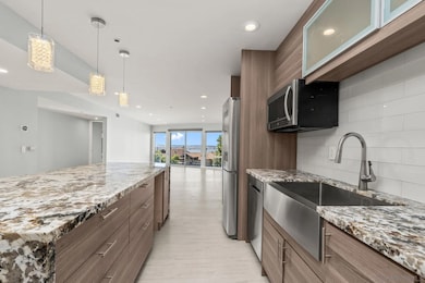 2568 Albatross St unit 4D, San Diego, CA 92101 - photo 4