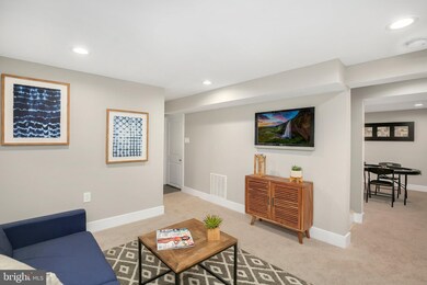 102 Plymouth St, Silver Spring, MD 20901 - photo 6