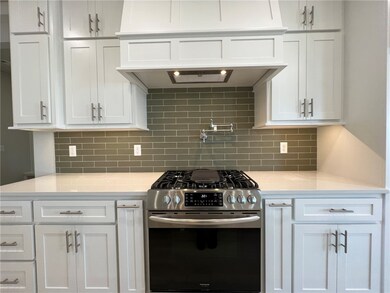 828 Mueller Way, Prairie Grove, AR 72753 - photo 5