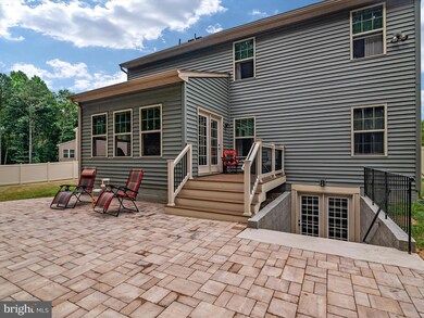 8222 Heraldry Dr, Severn, MD 21144 - photo 7