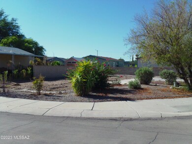 1734 W Seabrooke Dr