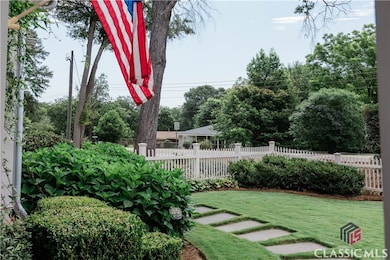 811 Foster St, Madison, GA 30650 - photo 5