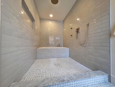 1869 Tewksbury Rd, Columbus, OH 43221 - photo 7