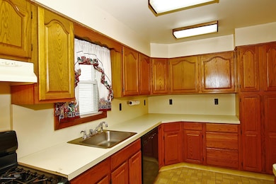 72 Division St, Keyport, NJ 07735 - photo 6