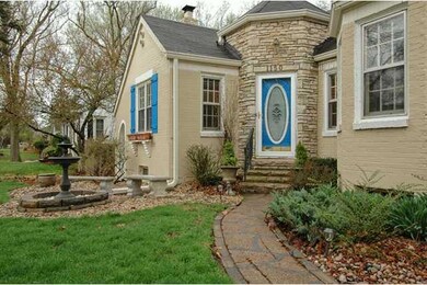 1150 67th St, Windsor Heights, IA 50324 - photo 2