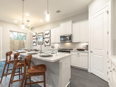 5223 Amber Sunrise Dr, Houston, TX 77018 - photo 6