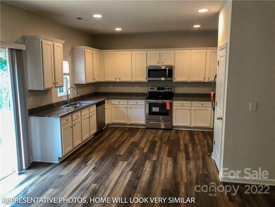 133 Wickersham Dr, Statesville, NC 28625 - photo 5