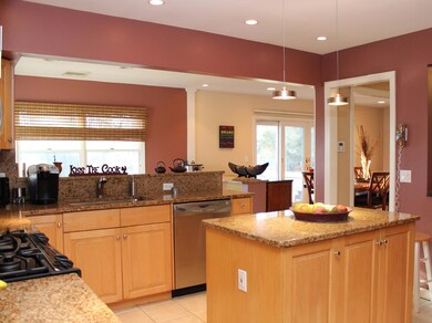 6 Watchtower Ln, Old Greenwich, CT 06870 - photo 4