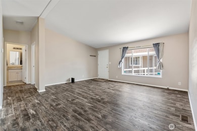 201 W Oakview Ave unit 88, Centralia, WA 98531 - photo 6