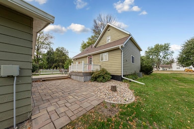 1808 Broadway St, Emmetsburg, IA 50536 - photo 5