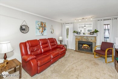 08-Living Room_IMG_8722_SSW
