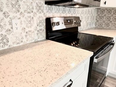 9585 Tavernier Dr, Boca Raton, FL 33496 - photo 6