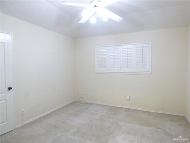 247 Karen Dr, Alamo, TX 78516 - photo 6