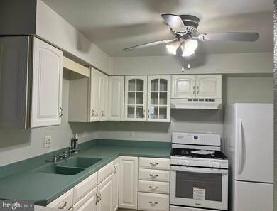 1010 Tristram Cir, Mantua, NJ 08051 - photo 4