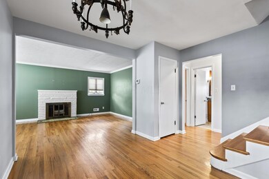 Living Room/Dining Room