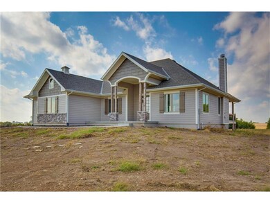 23454 Long St, Bucyrus, KS 66013 - photo 2