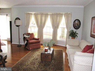 7354 Narrow Wind Way, Columbia, MD 21046 - photo 5