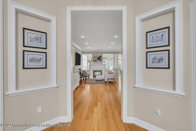 1521 Rabbit Run Foyer