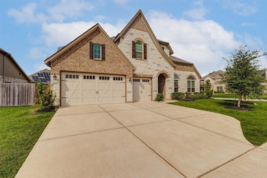 Pulte's Provincial floorplan upgraded brick and st