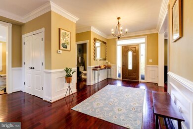 8100 Dogwood Rd, Windsor Mill, MD 21244 - photo 4