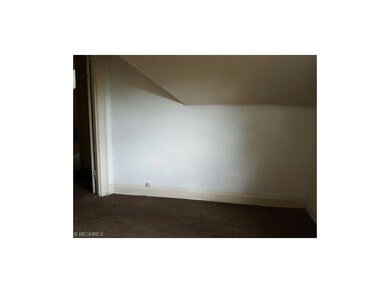 3445 Berkeley Rd, Cleveland, OH 44118 - photo 6