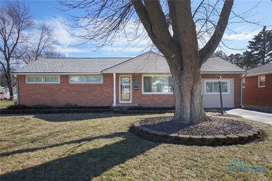 637 Edith Ave, Findlay, OH 45840 - photo 2