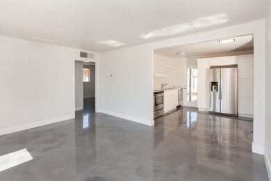 2108 N 28th Place, Phoenix, AZ 85008 - photo 4