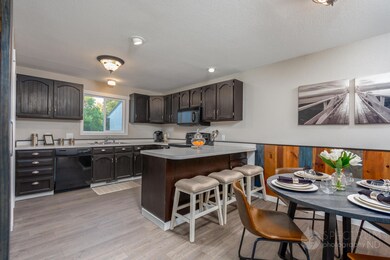 9 Kitchen