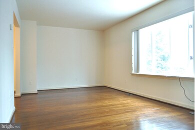 5602 Harding Ave, Alexandria, VA 22311 - photo 4