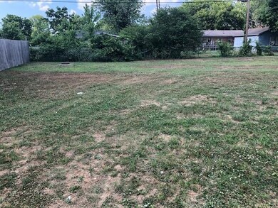 114 Doak St, Shelbyville, TN 37160 - photo 2