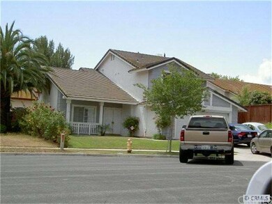 Nice cul de sac location - upgraded, well-maintain