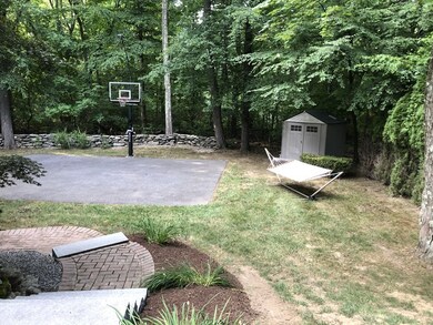 161 Walnut St, Shrewsbury, MA 01545 - photo 5