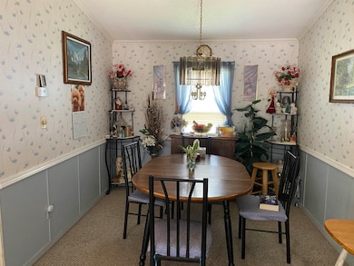 Cozy Dining Room