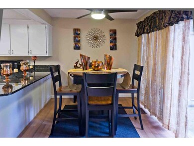 49 Derry St, MerriMacK, NH 03054 - photo 4