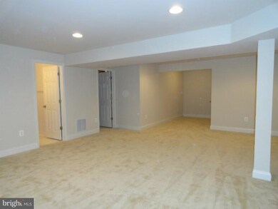9243 Old Scaggsville Rd, Laurel, MD 20723 - photo 4