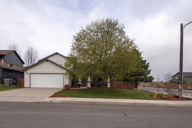 1-web-or-mls-1913 SW 37th-1